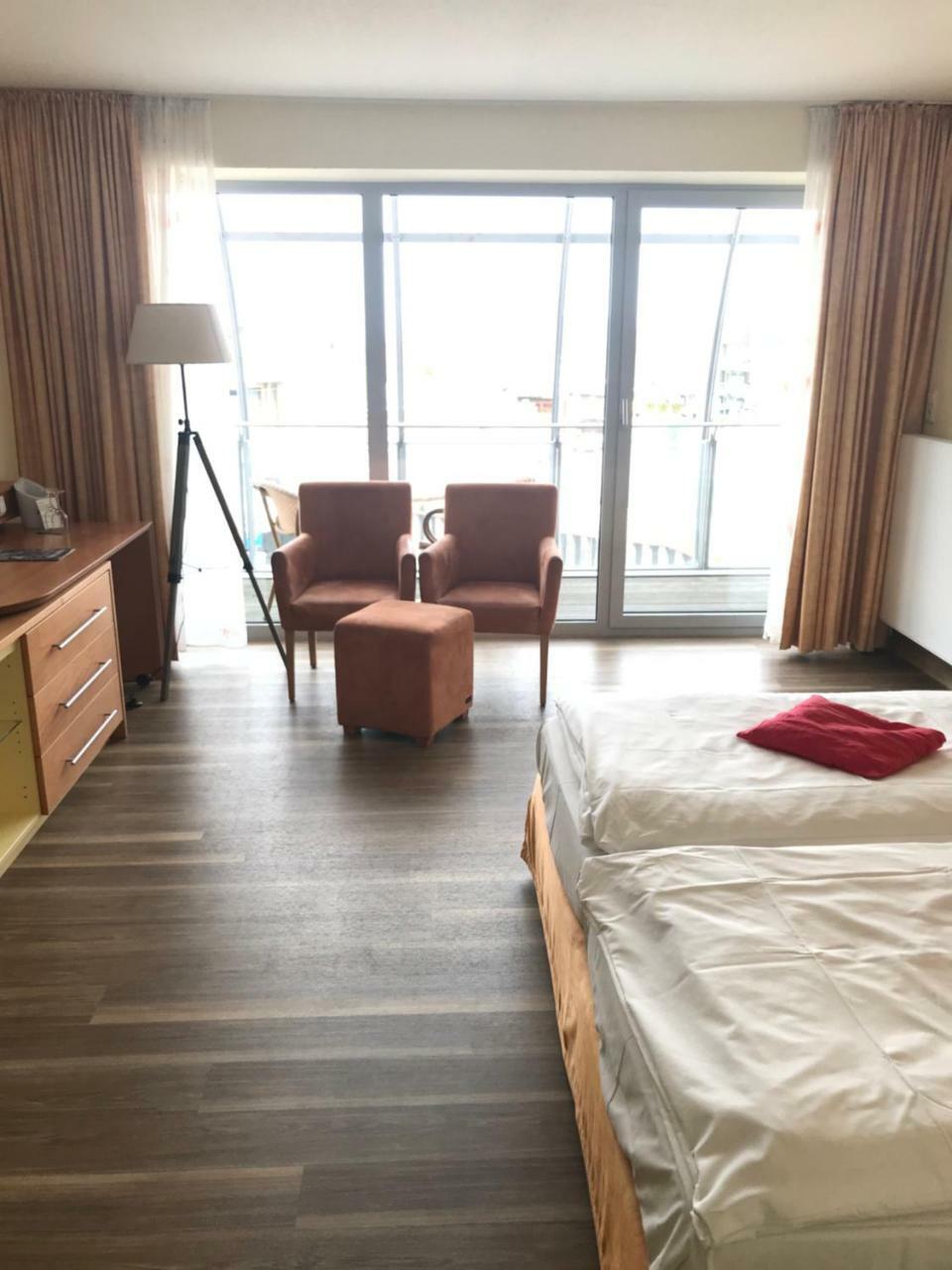 Nordseehotel Benser Hof Am Hafen Bensersiel